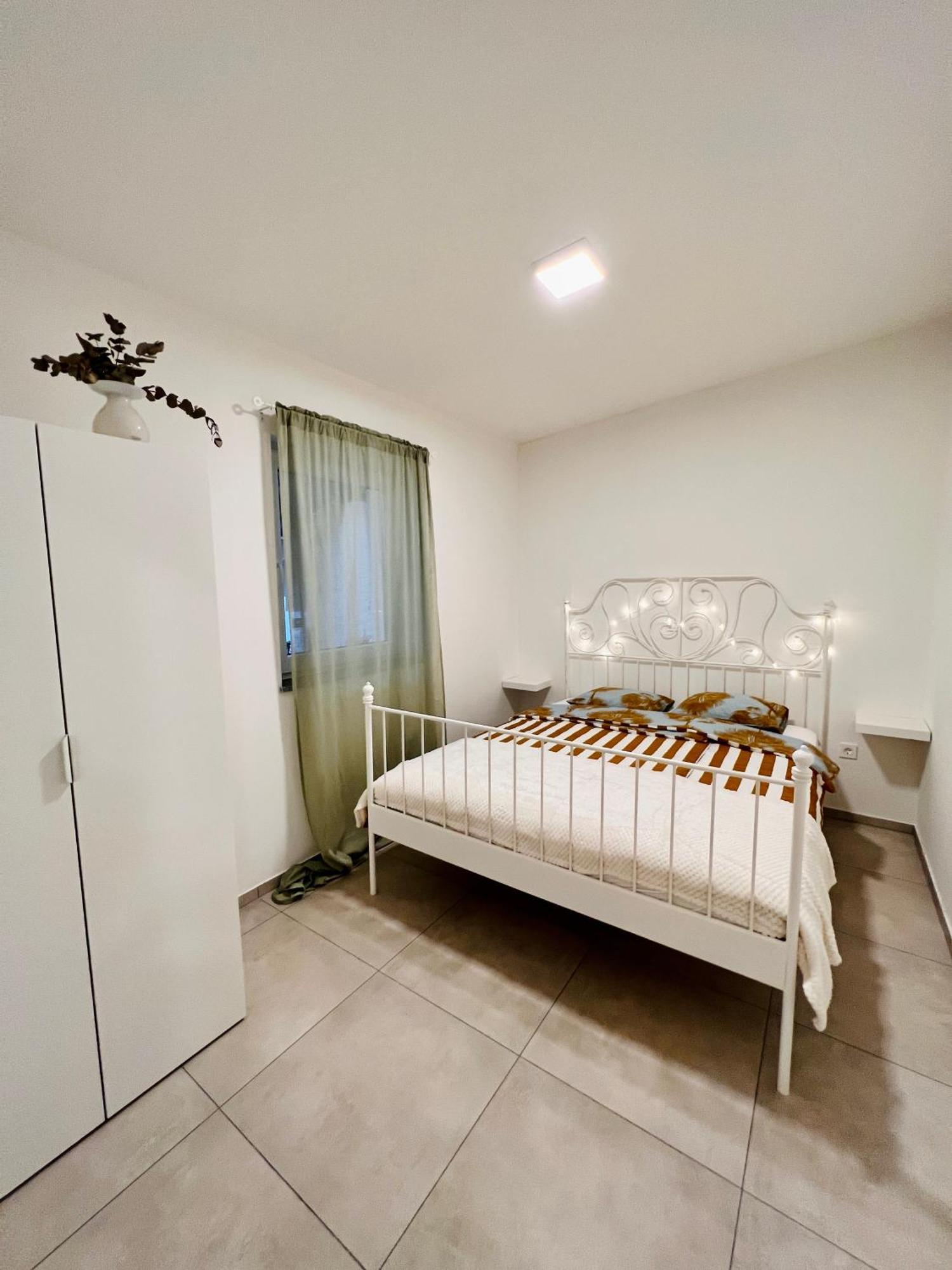 Sunny App Apartman Ljubljana Szoba fotó
