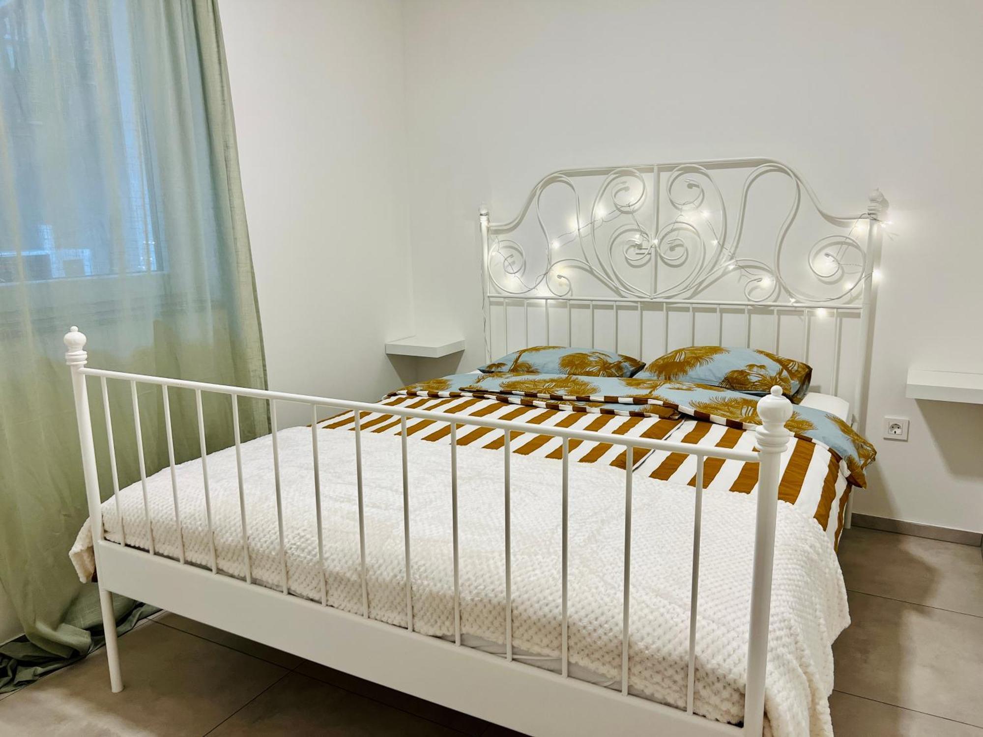 Sunny App Apartman Ljubljana Szoba fotó