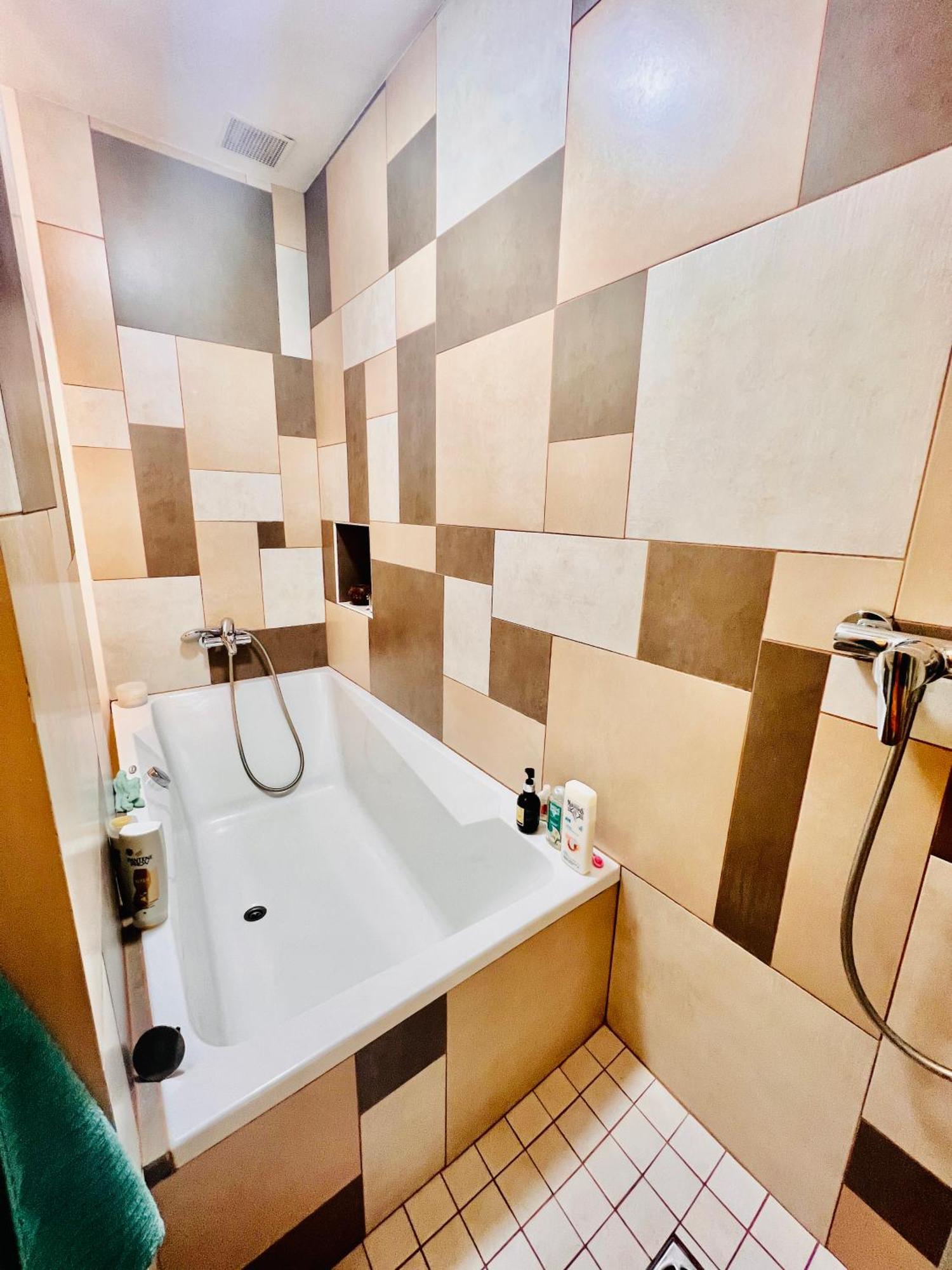 Sunny App Apartman Ljubljana Kültér fotó