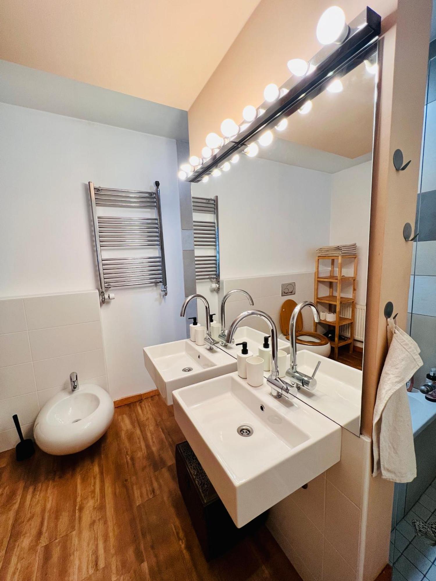 Sunny App Apartman Ljubljana Szoba fotó